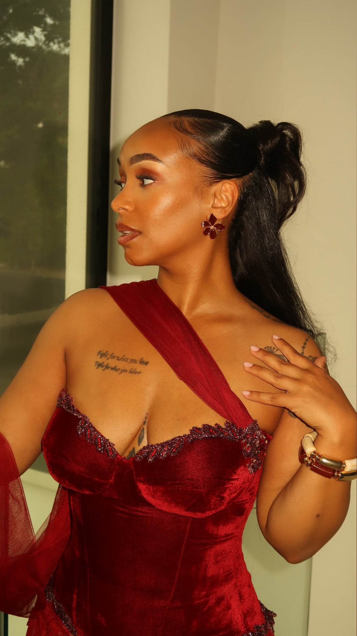 AFIA CORSET RED WINE